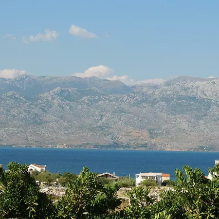 Aurora Apartman *